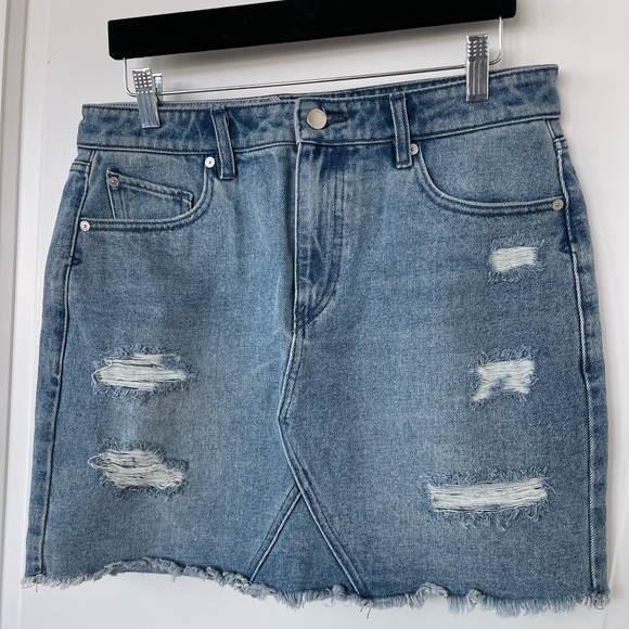 Volcom High-Rise Distressed Denim Skirt - Picture 2 of 7